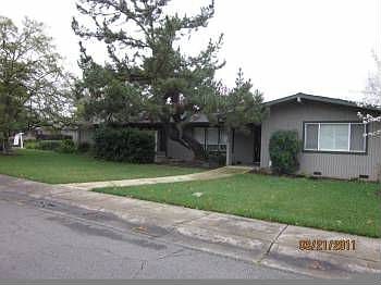1st image of 3930 Knollwood Ct
