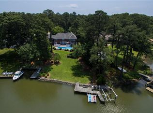 1732 N Alanton Dr, Virginia Beach, VA 23454