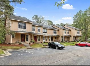 1206 Huntsman Ct, Fayetteville, NC 28303