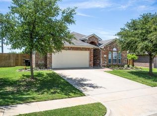428 Goodnight Trl, Justin, TX 76247