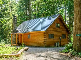 19027 Glacier Rim Dr, Glacier, WA 98244