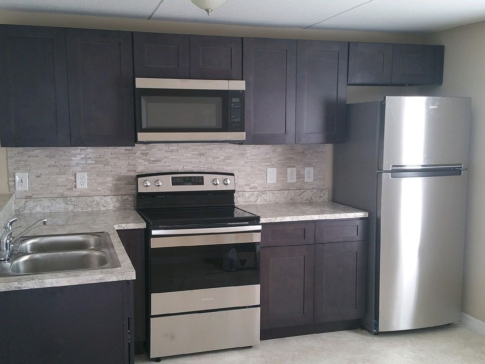 1st image of 2735 Tropical Lake Dr