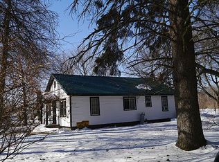 5 Orinsekwa Rd, Valatie, NY 12184