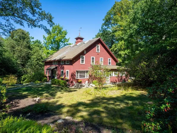 23 Eaglehead Rd, Manchester, MA 01944