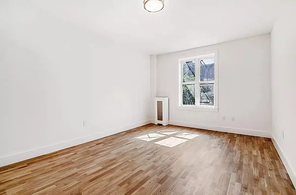 Rented by Corcoran | media 7