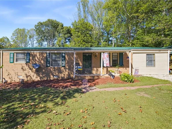 269 Odle Ln, Eden, NC 27288