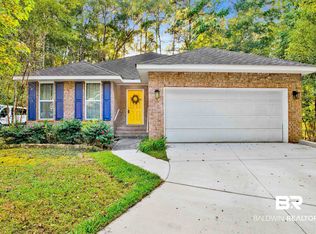 105 Mellattau Cir, Daphne, AL 36526