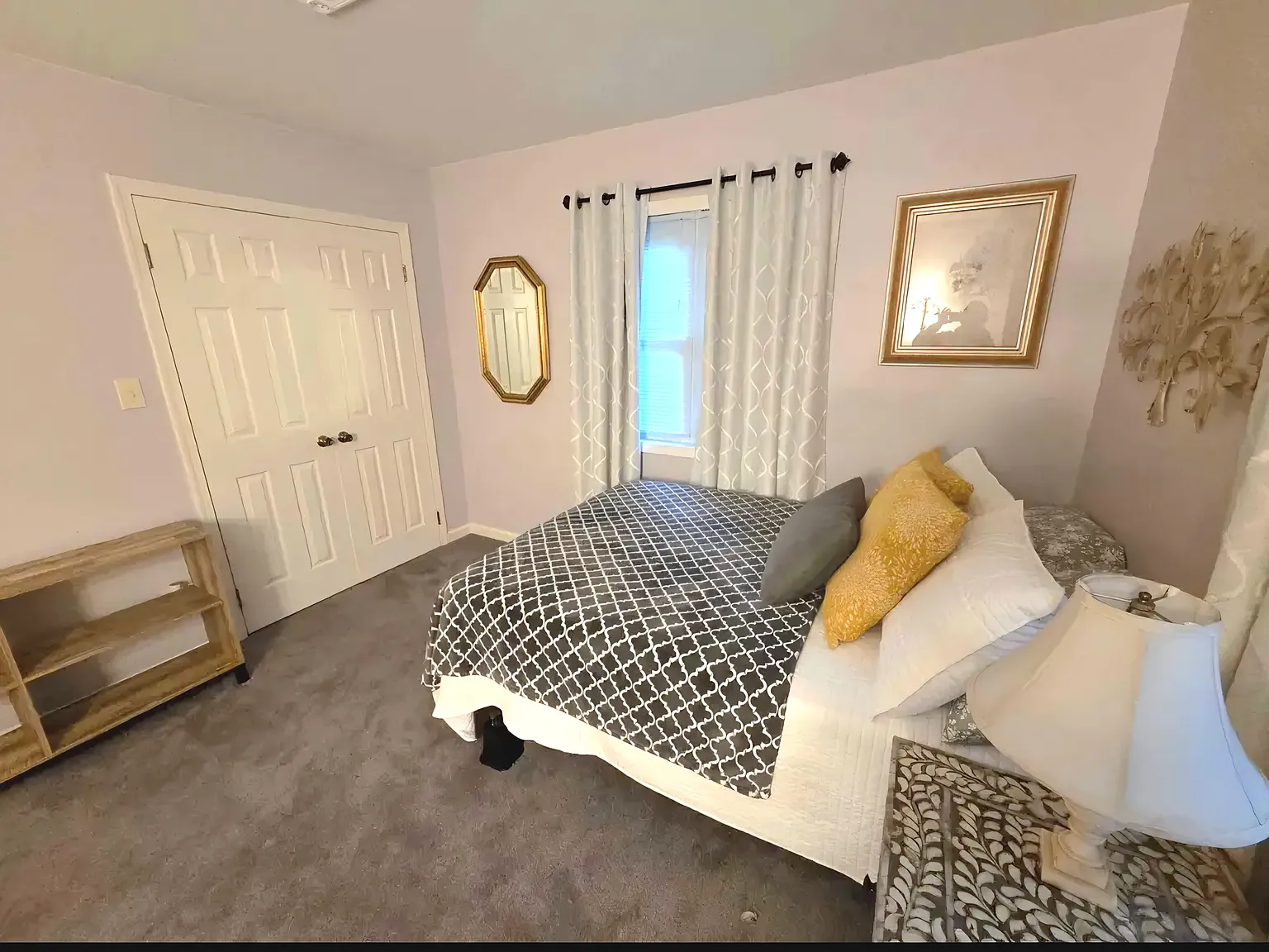 3 bed, 1397 sqft, $1,000 — Photo 2