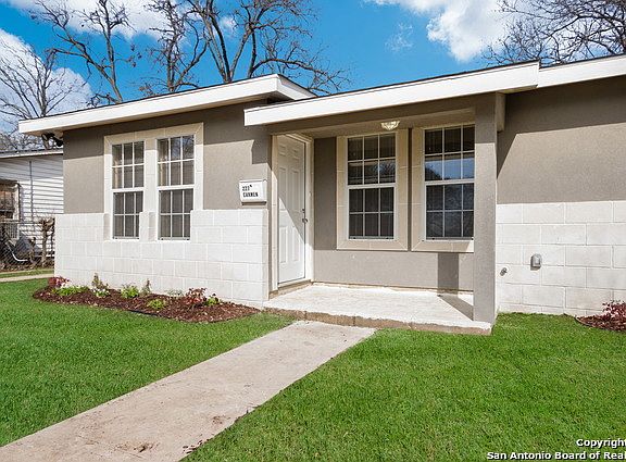 3rd image of 227 Carmen Pl