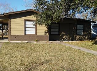 706 E Polk Ave, Victoria, TX 77901