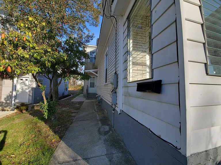 83 South Ave — Photo 20