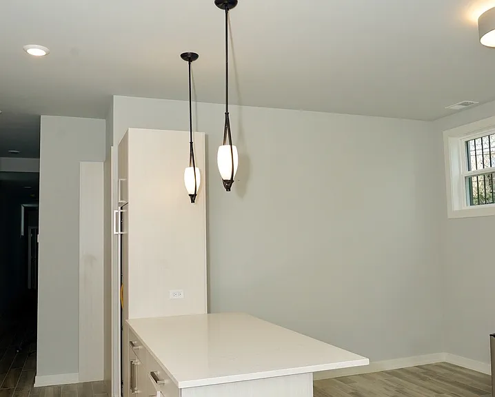6138 S University Ave — Photo 17