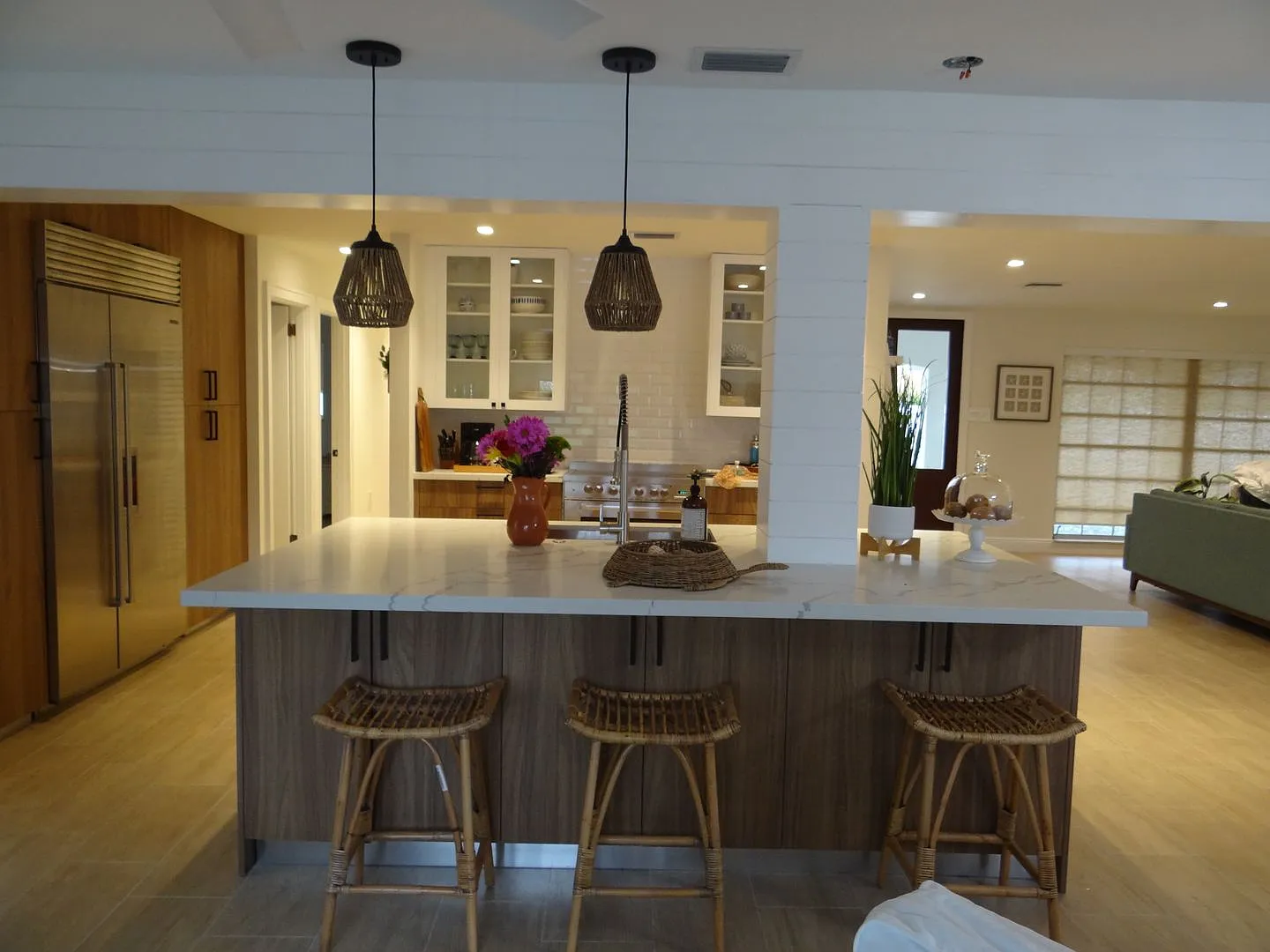 Available Season 2027 Punta Gorda Isles Saltwater Front Home $4300.00 — Photo 4