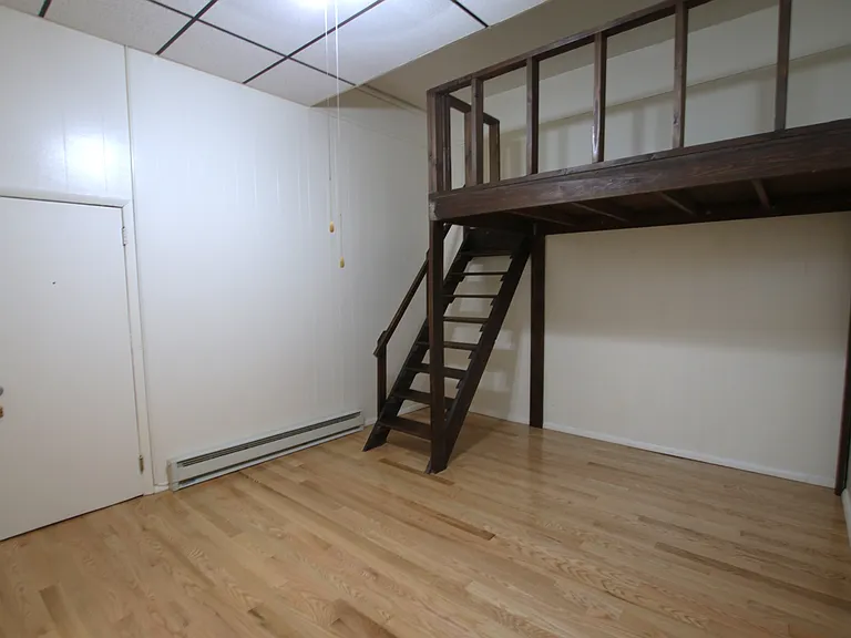 Robin Apartments — Photo 20