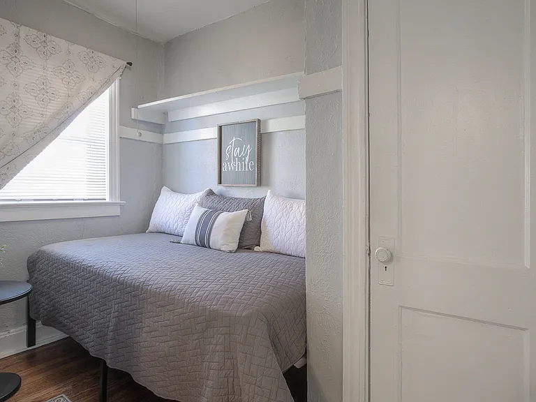 3721 Broadway Blvd #20 — Photo 17