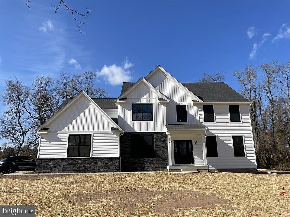 1st image of 288 Buchert Rd #B-2