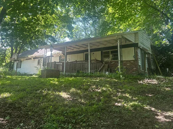 1175 Bollinger Rd, Littlestown, PA 17340