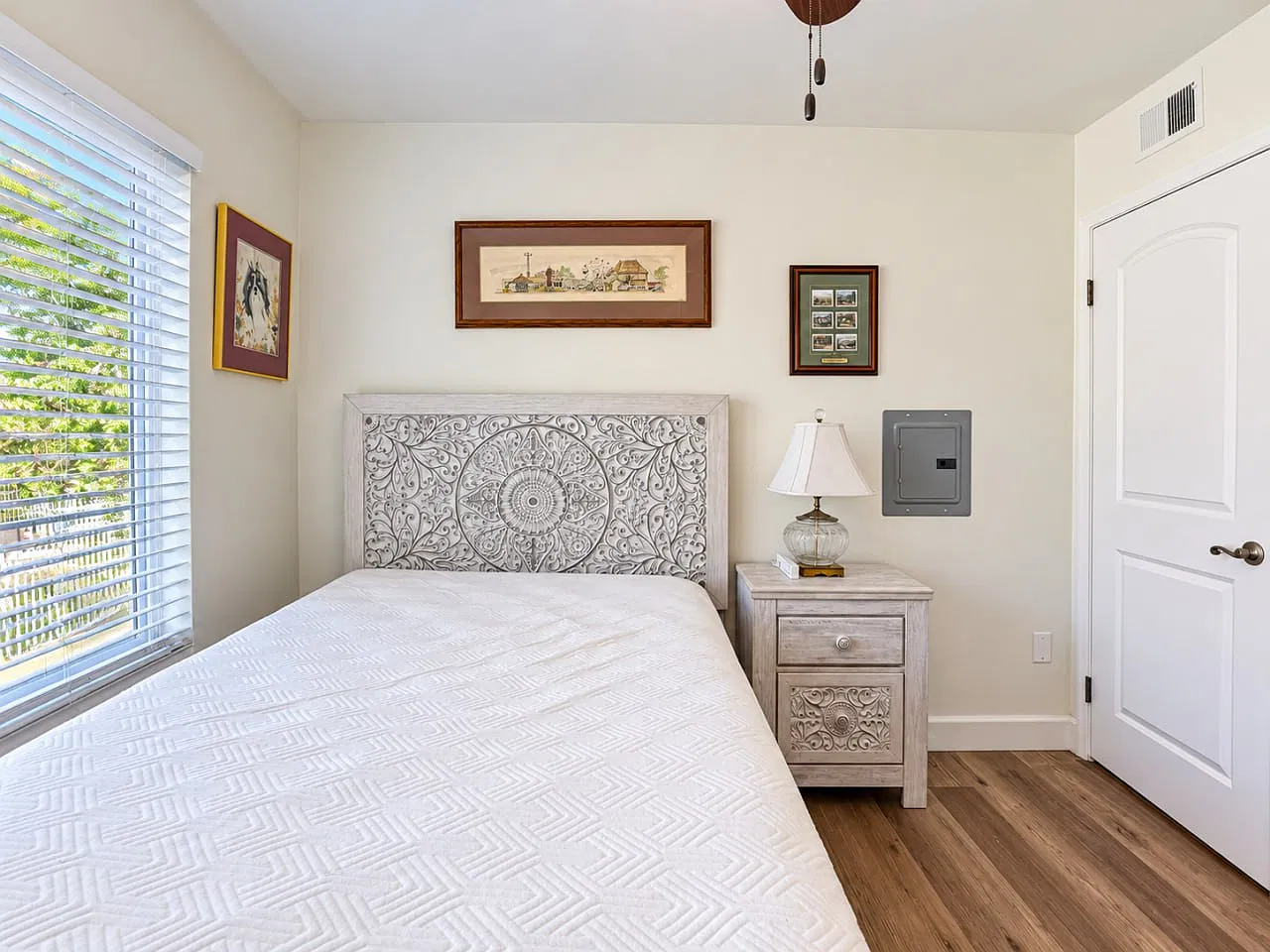 2 bed, 916 sqft, $1,750 — Photo 3
