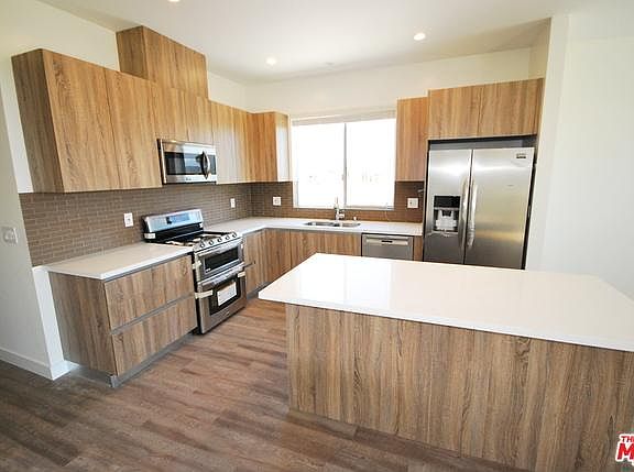 4th image of 1470 S Canfield Ave APT 102