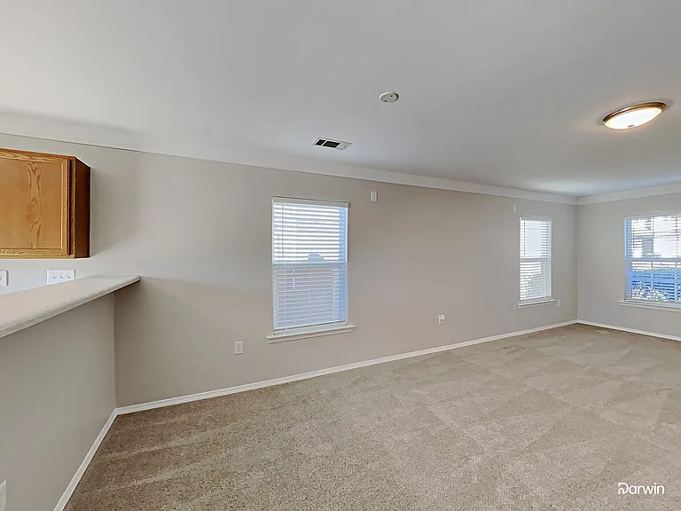 4409 Kiddle Ln — Photo 8