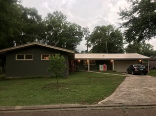 905 Chase St, Deridder, LA 70634