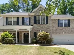 5440 Village View Ln, Stone Mountain, GA 30087