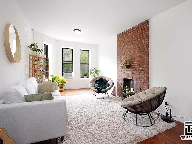 448 Saint Nicholas Ave #2D — Photo 4