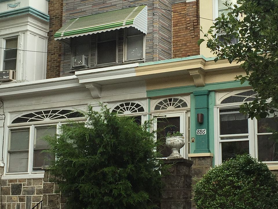 1st image of 886 Corinthian Ave