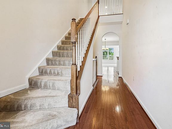 2nd image of 41657 McMonagle Sq