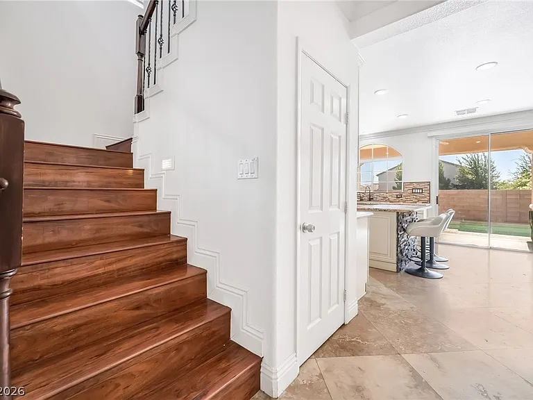 11612 Autunno St — Photo 12
