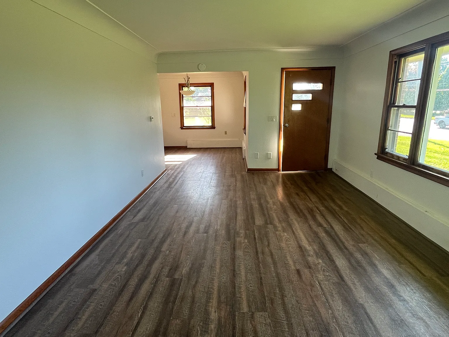 3 bed, 1456 sqft, $1,850 — Photo 4