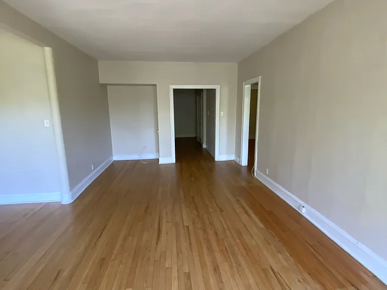 834 Reba Pl #3N — Photo 5