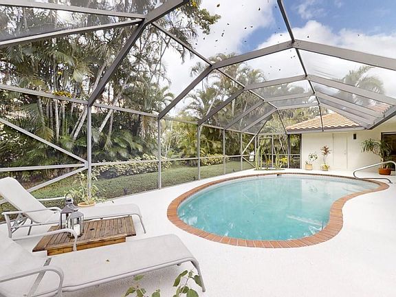 4th image of 2899 NW 26th Ave