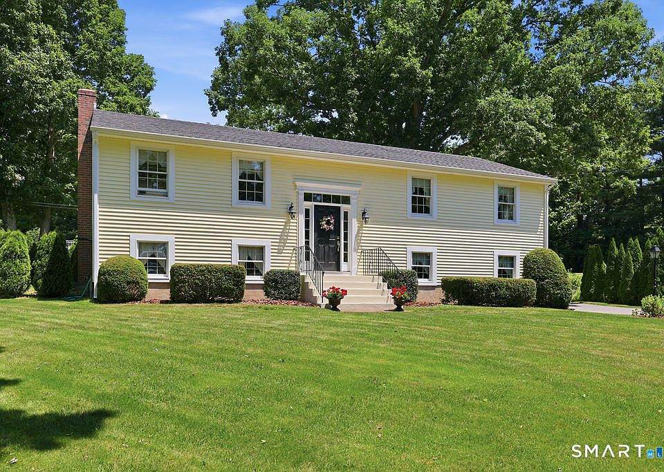 1st image of 1451 Neipsic Road