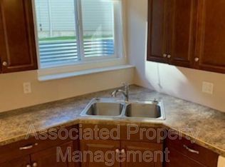 3479 Creekview Cres, Tsinstikeptum 9, BC V4T3C5