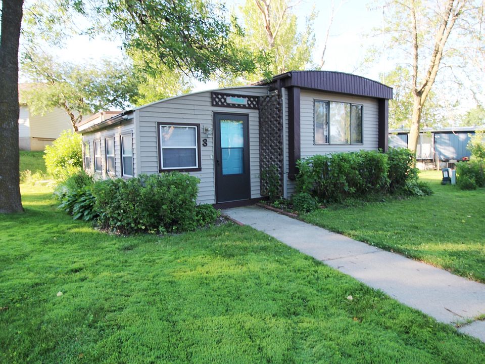 1st image of 2408 25th St Lot 3