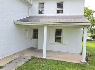 577 Douglass Dr APT 6, Douglassville, PA 19518