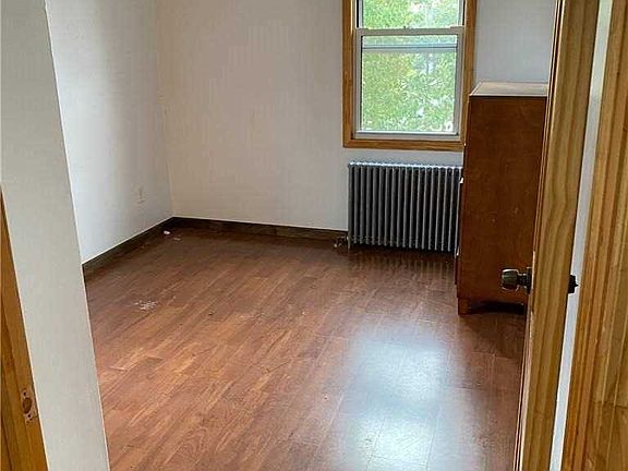 5th image of 122-20 5th Ave Floor 2