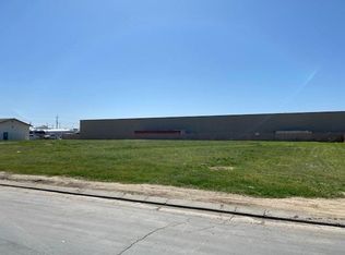 1209 D St, Los Banos, CA 93635