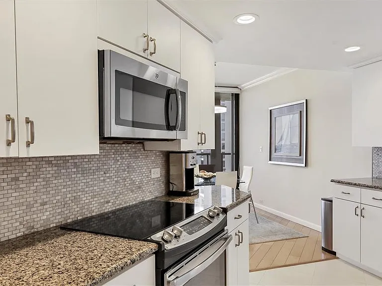 1211 Gulf Of Mexico Dr #405 — Photo 18