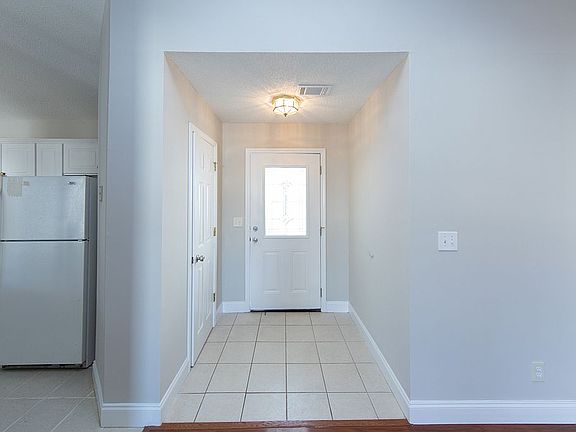 3rd image of 890 Mill Station Dr