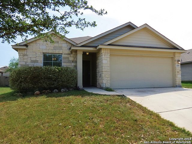 1st image of 2536 Fayette Dr