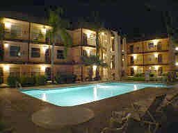 Resort like complex with so many amenities - 4 pools 