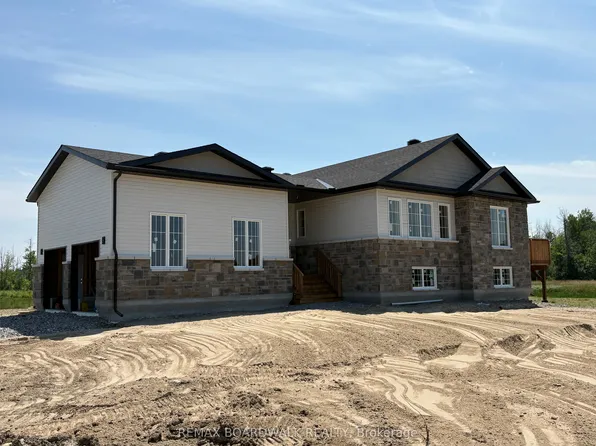 1765 Richmond Rd, Beckwith, ON K7A 4S7