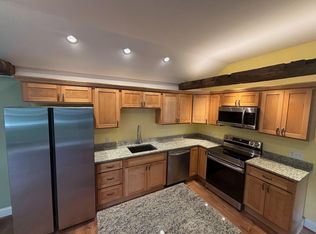 9 1/2 Union St, Concord, NH 03301