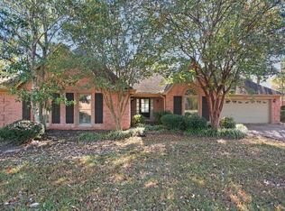8679 Old Post Rd, Cordova, TN 38018