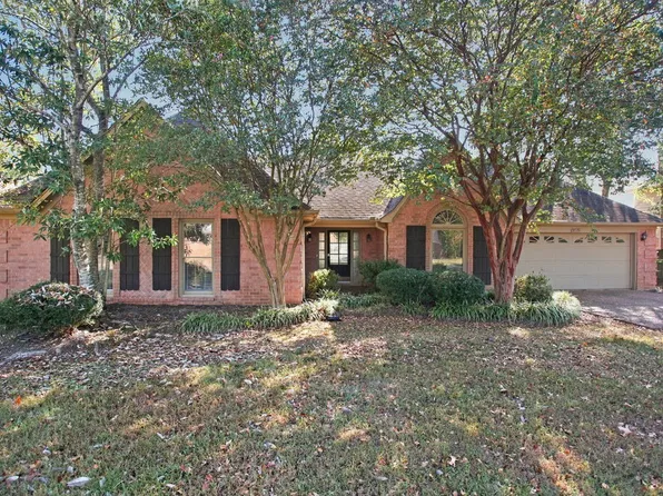 8679 Old Post Rd, Cordova, TN 38018