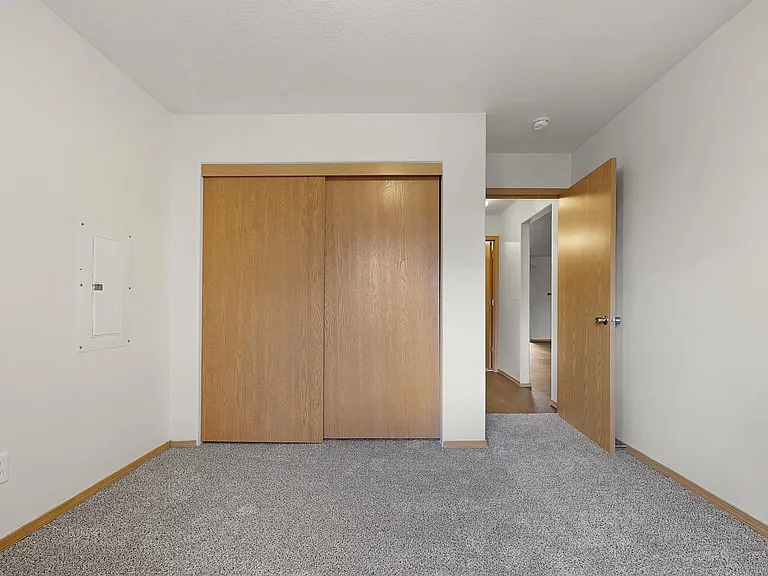 Andrea Place Apartments — Photo 25