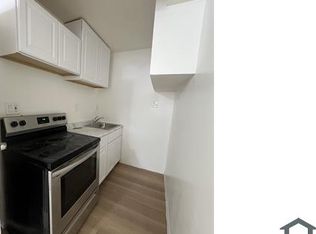 1024 Elder Ave #1F, Bronx, NY 10472