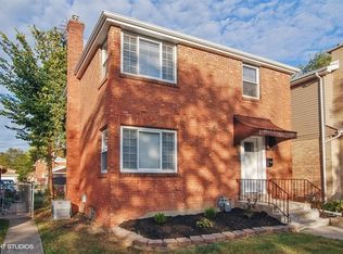 2002 S 21st Ave, Broadview, IL 60155